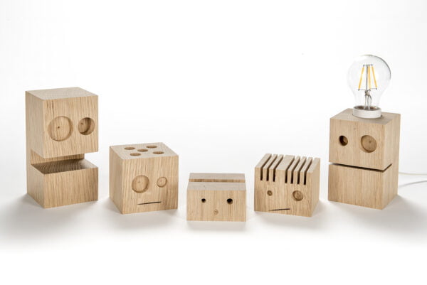 Family lobó cube